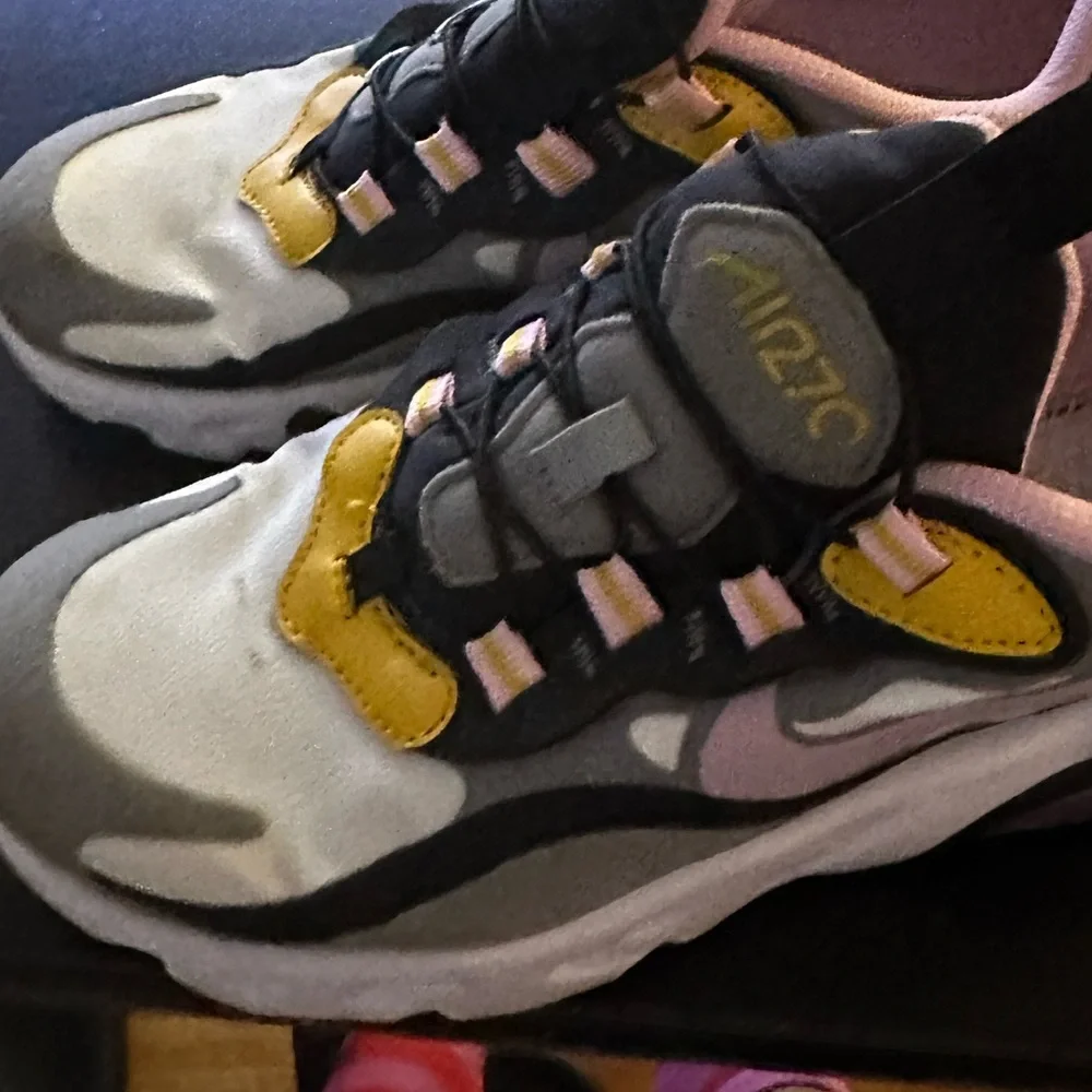 Nike Air Max 270 Rt - Picture 5 of 6